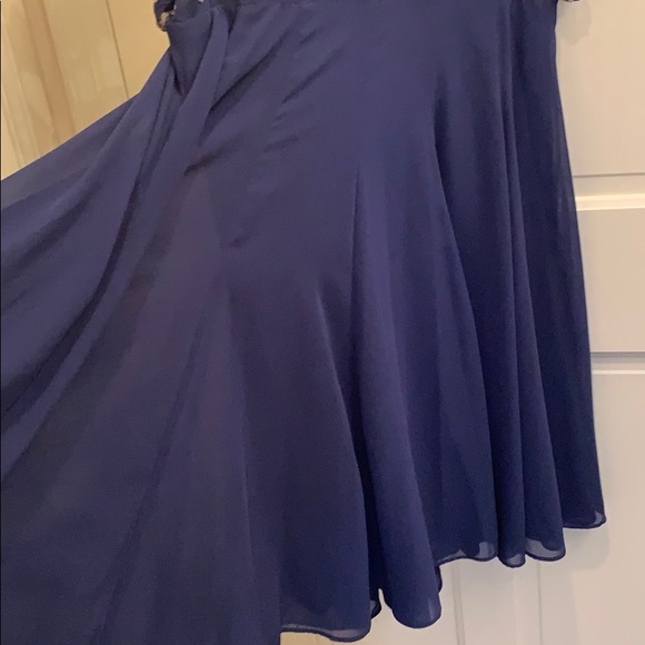 Dress - Picture 5 of 8